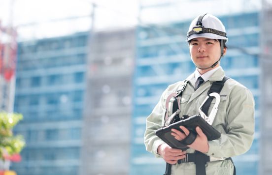 建物劣化診断の様子